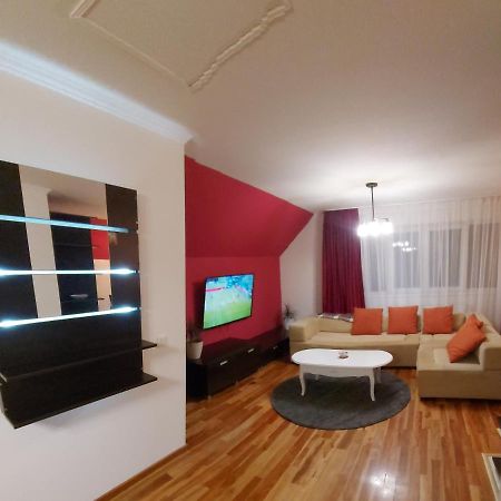 Villa Rhs Host Bistriţa Esterno foto