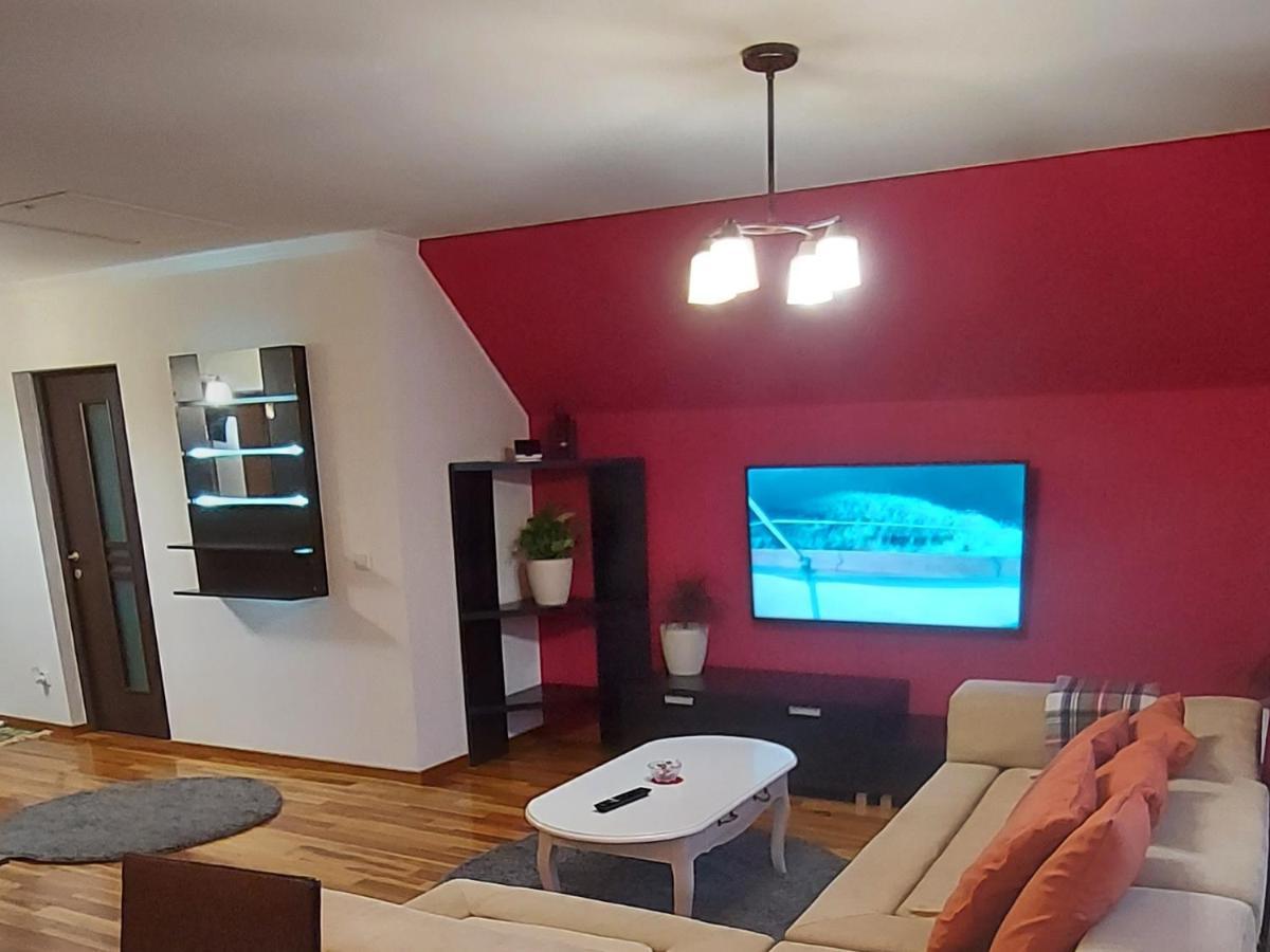 Villa Rhs Host Bistriţa Esterno foto