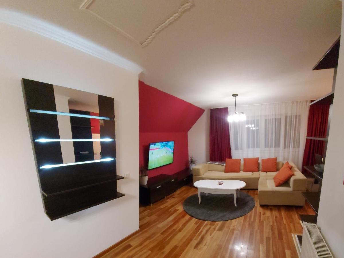 Villa Rhs Host Bistriţa Esterno foto